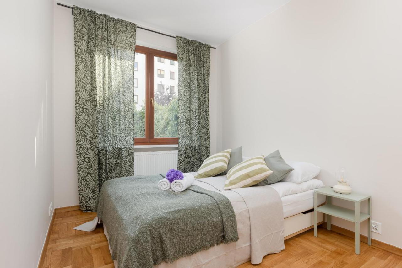 Warsaw Bobrowiecka Apartment By Noclegi Renters Exterior photo